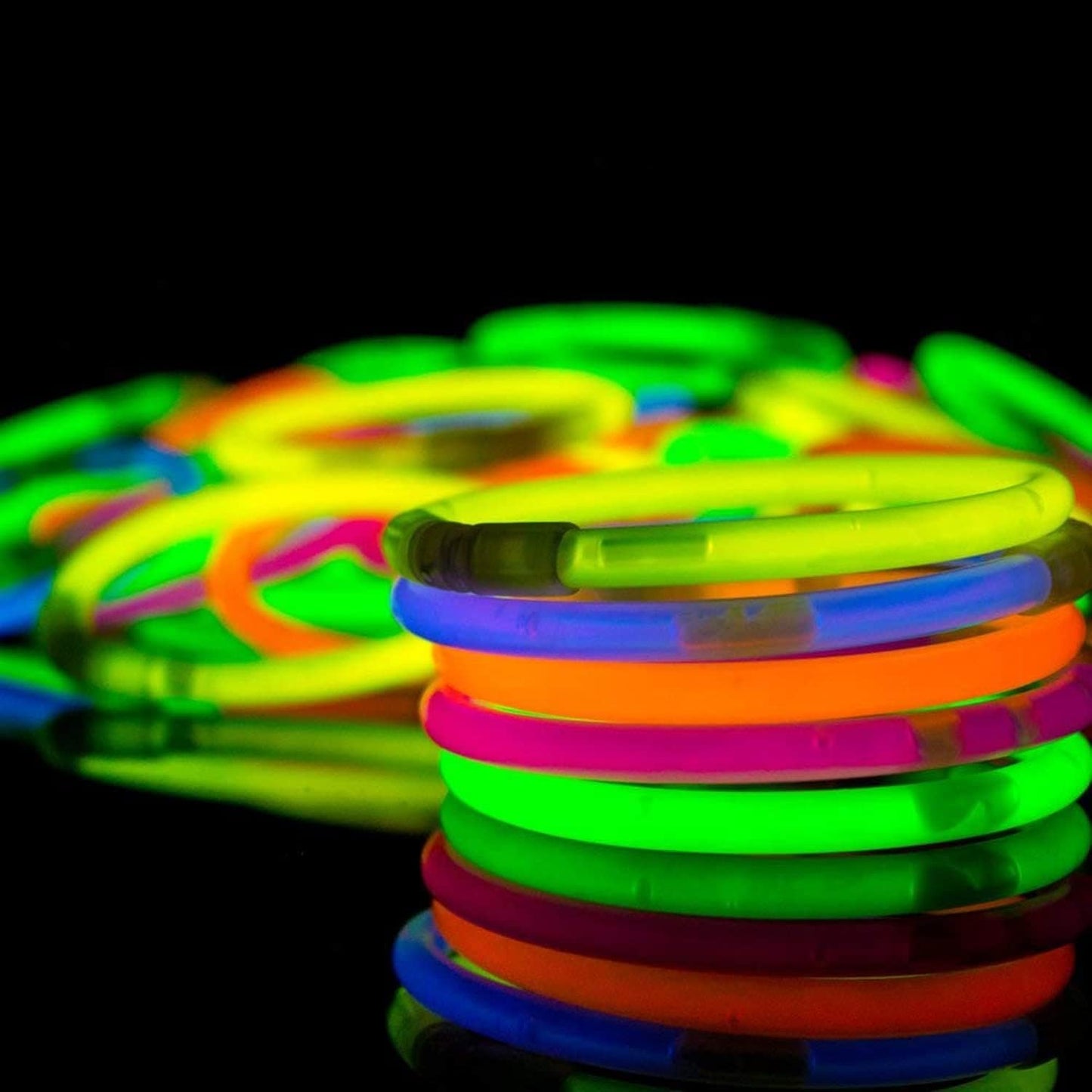 Glow Sticks Party Supplies Set of 100 PCs